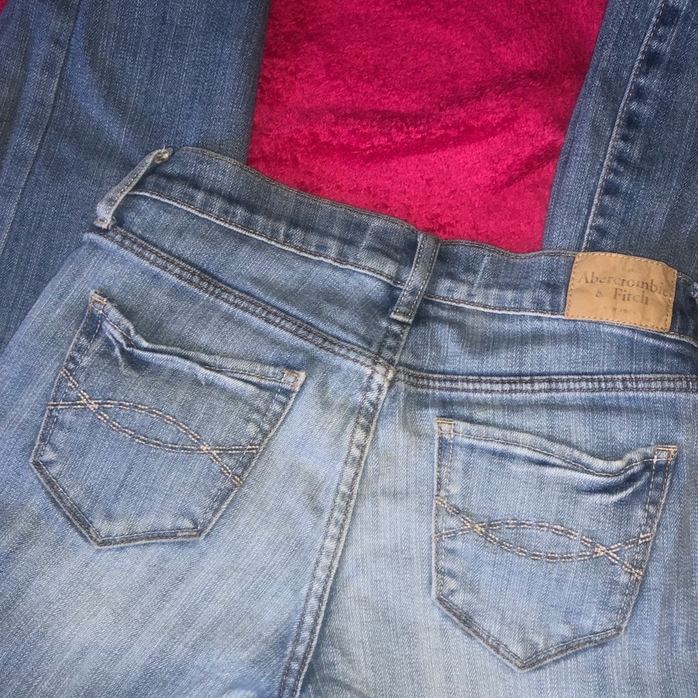 Jeans - Picture 3 of 3